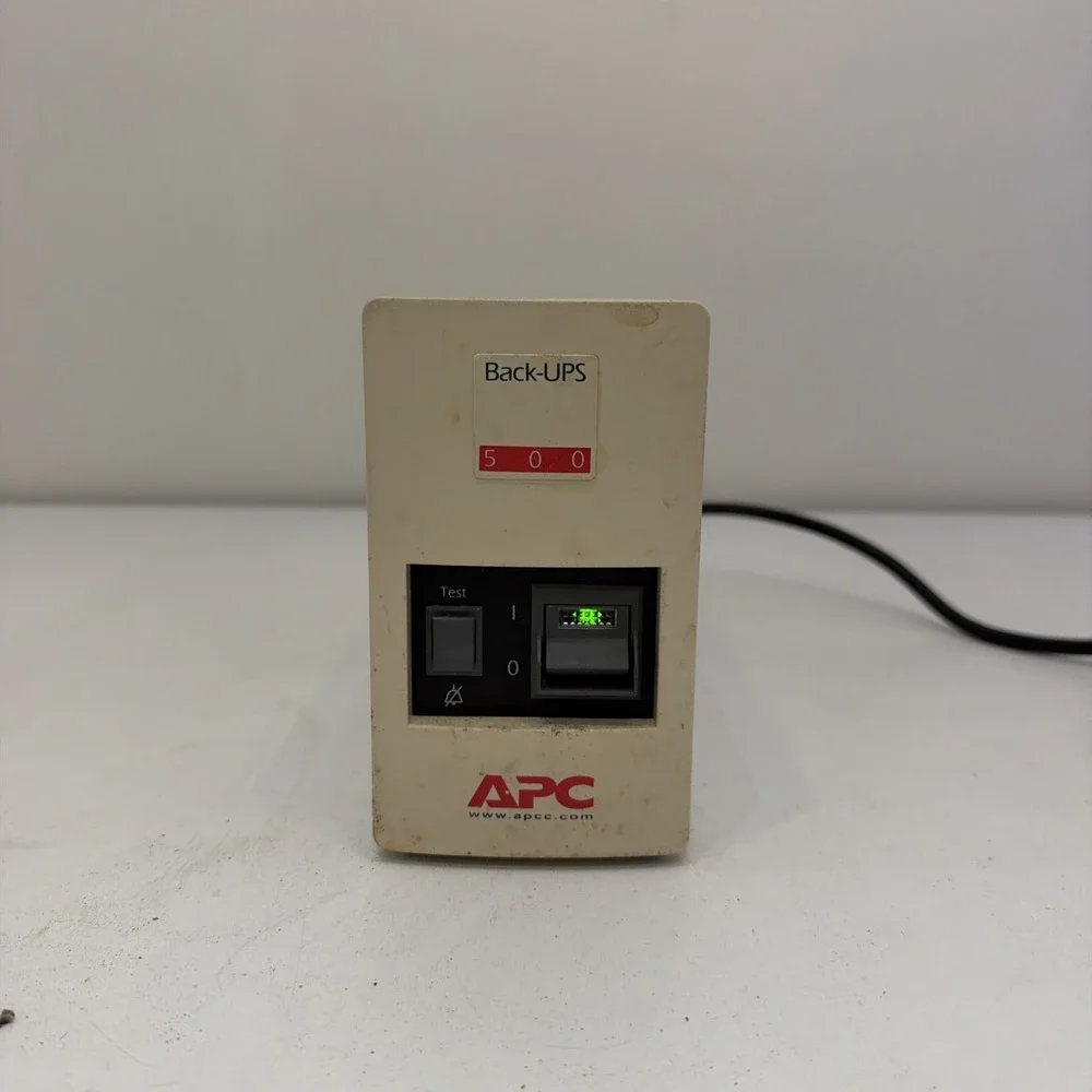 APC Back-UPS 500 BK500M 2 Outlets Uninterruptible Power Supply Vintage